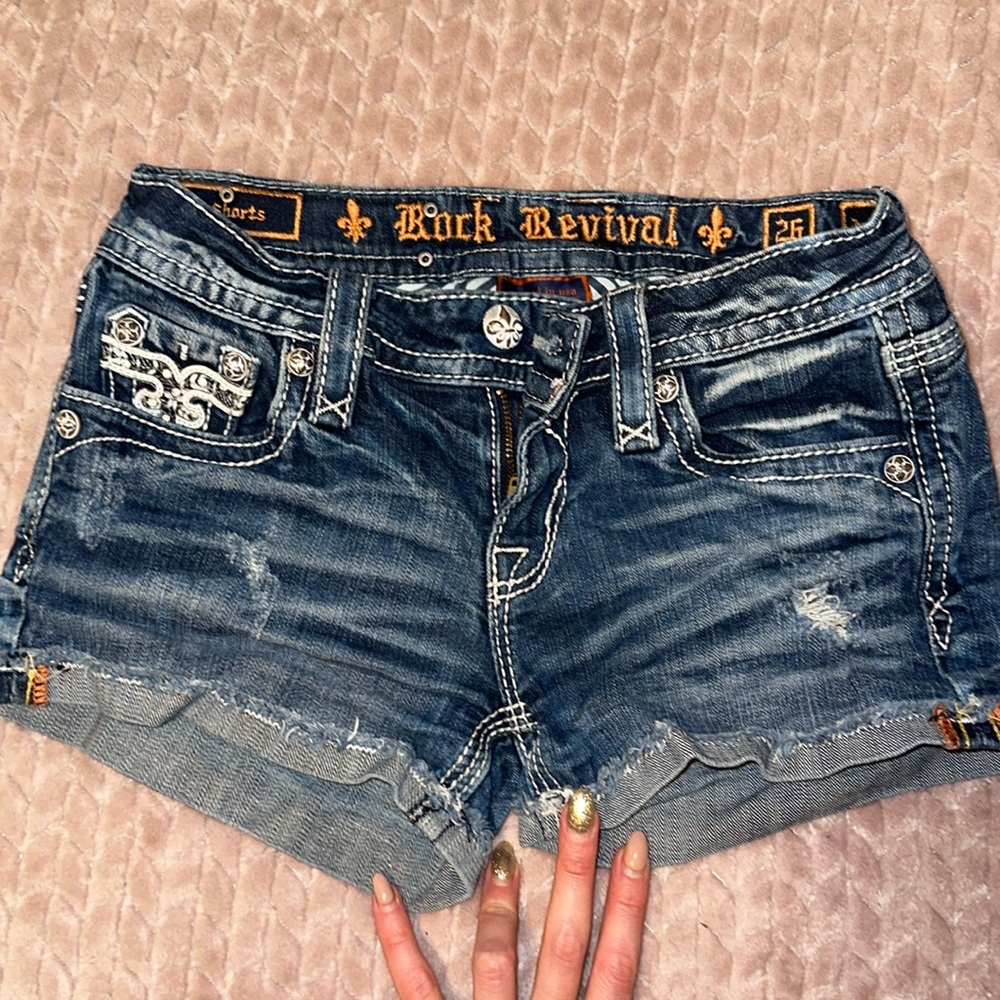 Rock Jean shorts